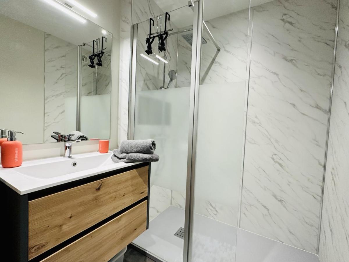 Appartement Renove A Neuf Avec Vue Imprenable Sur La Baie Des Sables D Olonne 6 Pers لي سابلِ دولونْ المظهر الخارجي الصورة